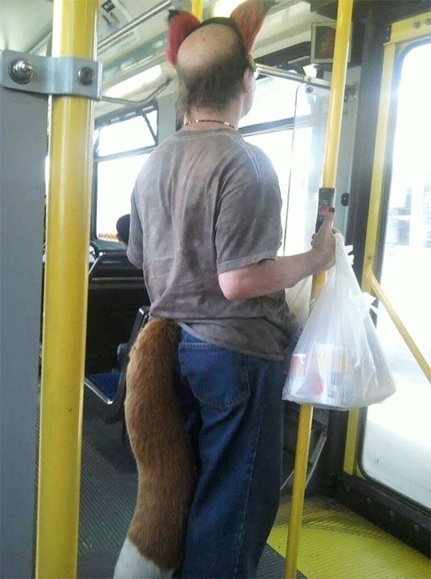 c784d1f494cff981539510219728094b_funny-subway-people-12-596f445f6711c__605